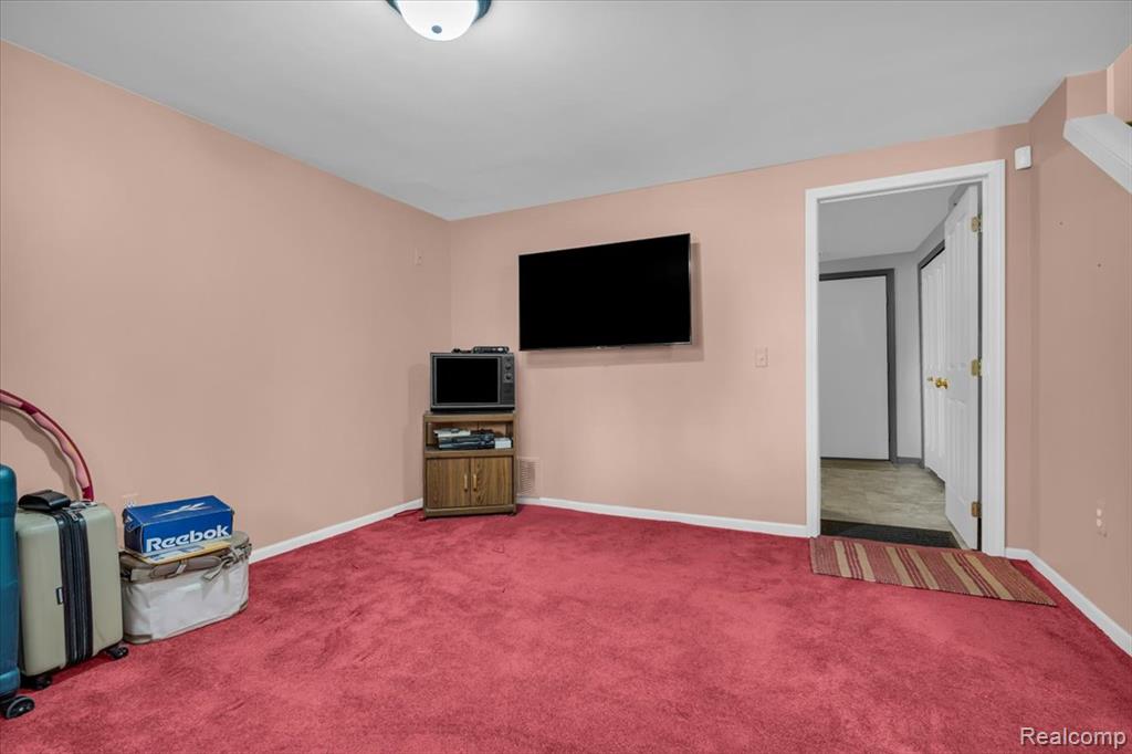 20059 Rodeo Court, Southfield, MI 48075 — Photo 16