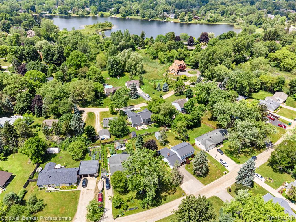 6635 EASTLAWN Avenue, Clarkston, MI — Photo 46