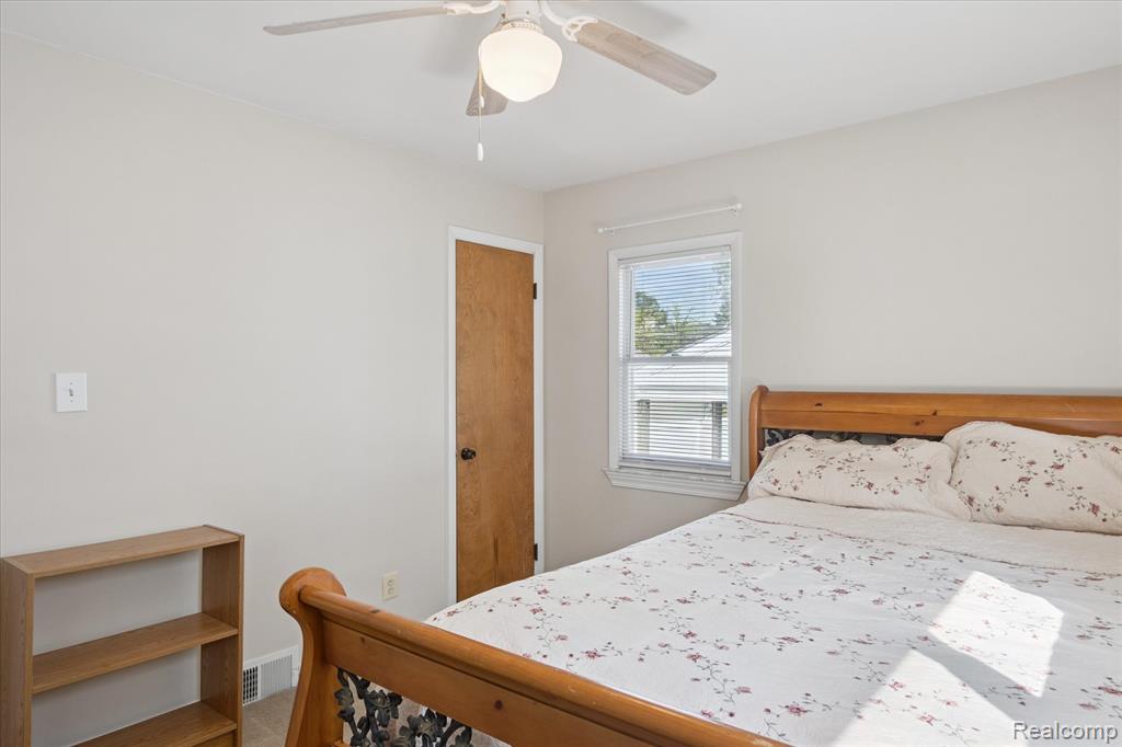 4213 Agnes Avenue, Lincoln Park, MI 48146 — Photo 19