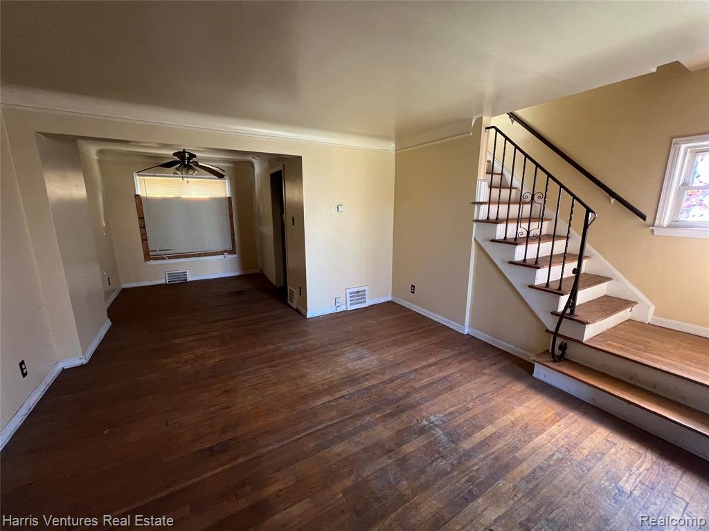15732-34 Meyers Road, Detroit, MI 48227 — Photo 6