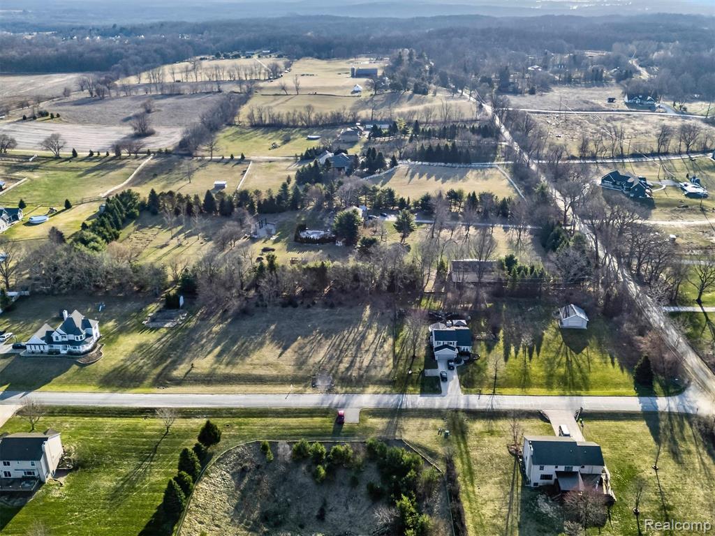 4640 Melanie Lane, White Lake, MI 48383 — Photo 9
