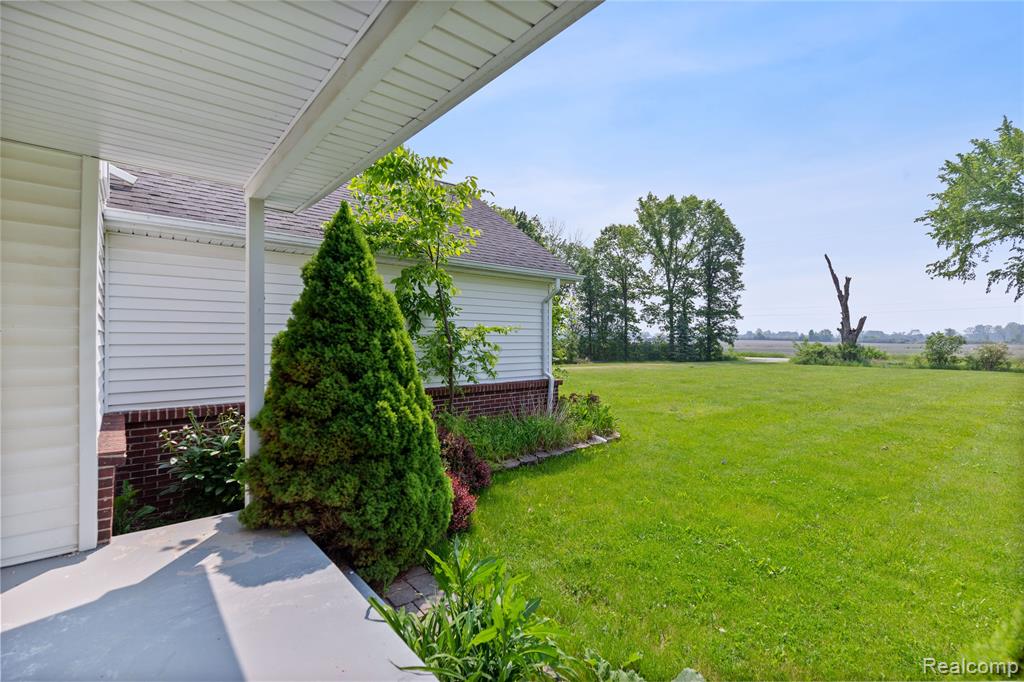 12172 Rynn Road, Emmett, MI 48022 — Photo 3