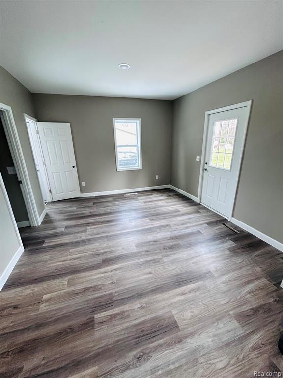 5667 MILL Street, Peck, MI 48466 — Photo 4