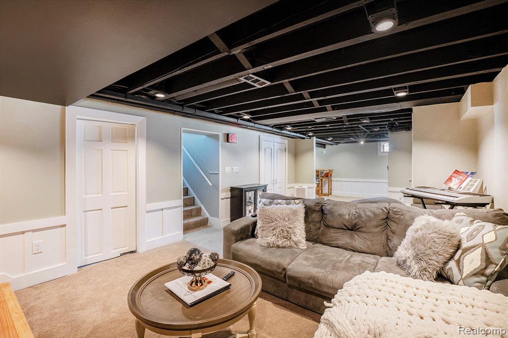 422 Jeffrey Avenue, Royal Oak, MI 48073 — Photo 18