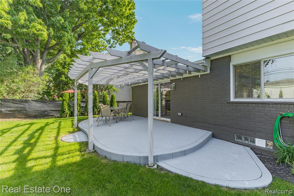 5011 Thorncroft Avenue, Royal Oak, MI 48073 — Photo 61