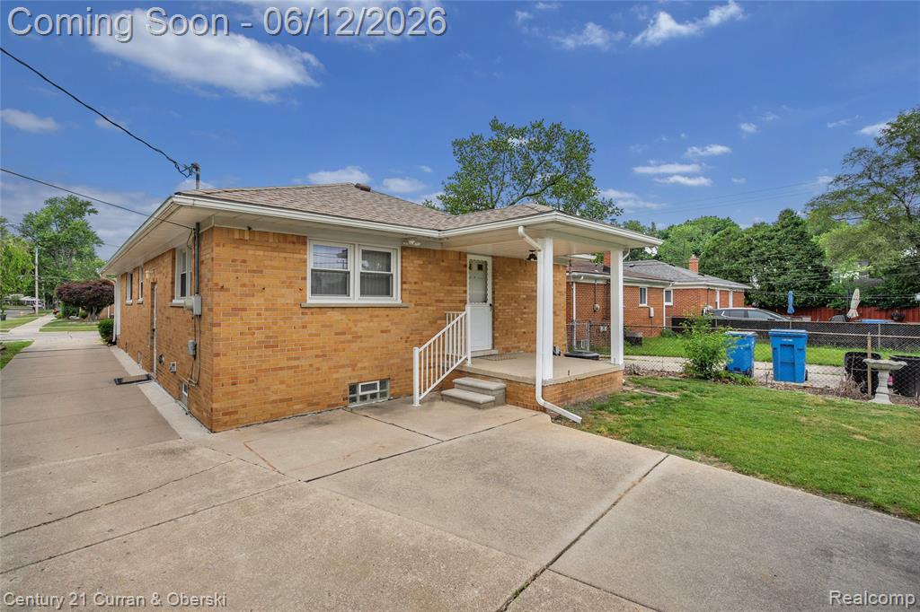 7602 Highview Street, Dearborn Heights, MI 48127 — Photo 27