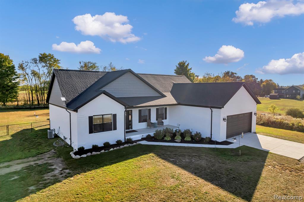 5580 Reynolds Road, Imlay City, MI 48444 — Photo 56