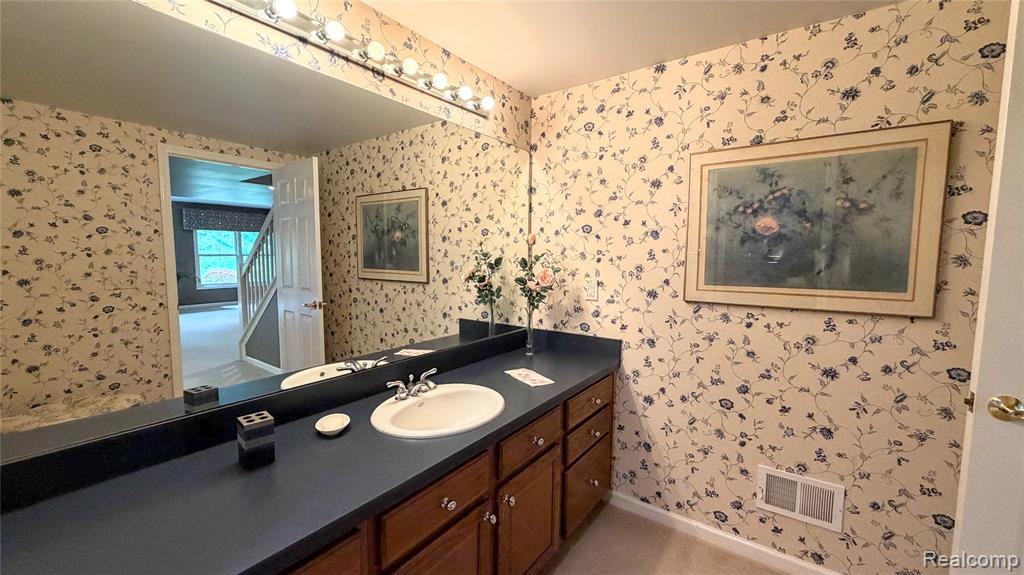 4791 Roundtree Drive, 1, Brighton, MI 48116 — Photo 35