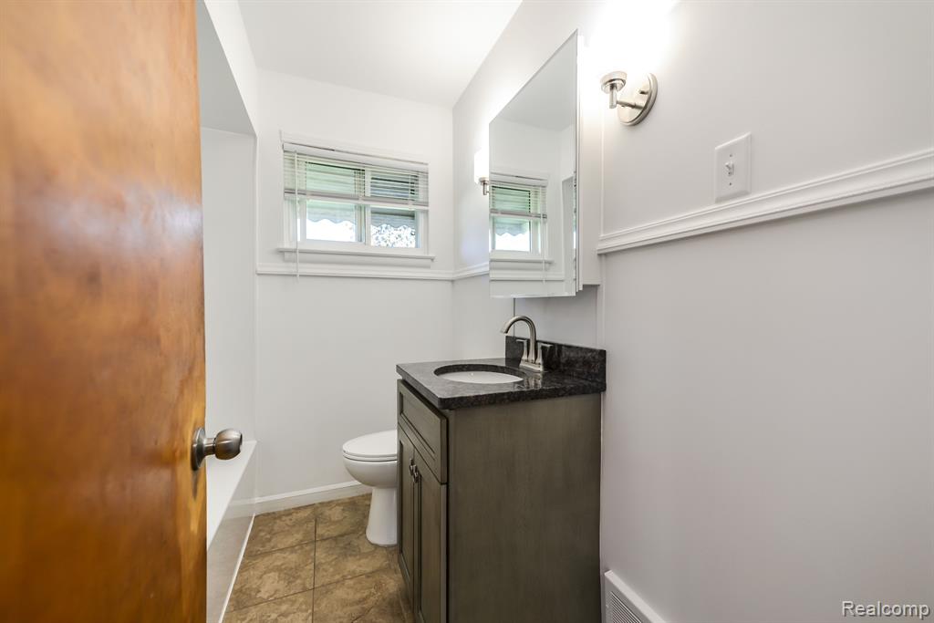 1565 JAY Avenue, Ypsilanti, MI 48198 — Photo 17