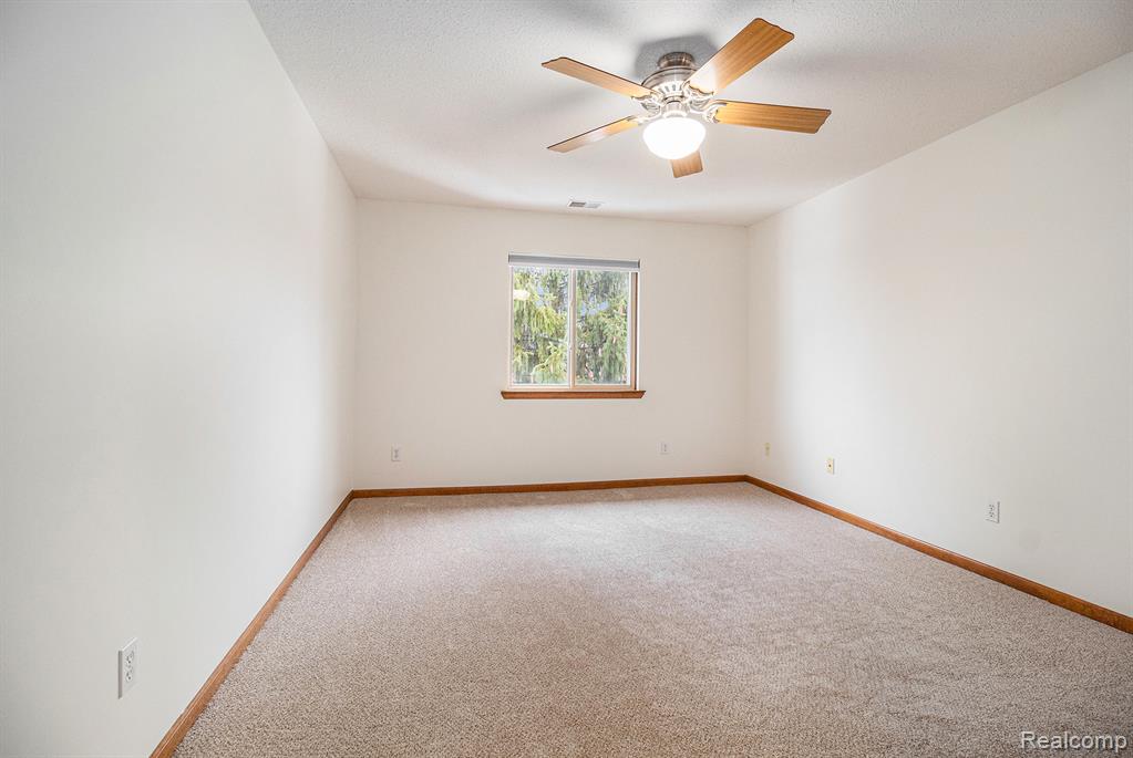 2536 Eagles Circle, 8, Ypsilanti, MI 48197 — Photo 8