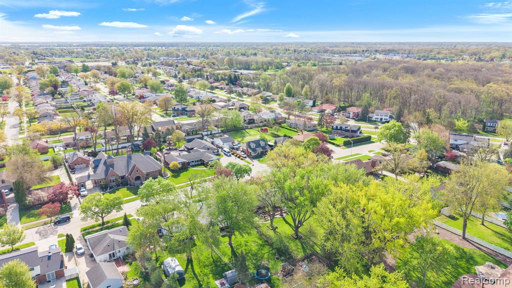 17836 Poplar Street, Riverview, MI 48193 — Photo 8