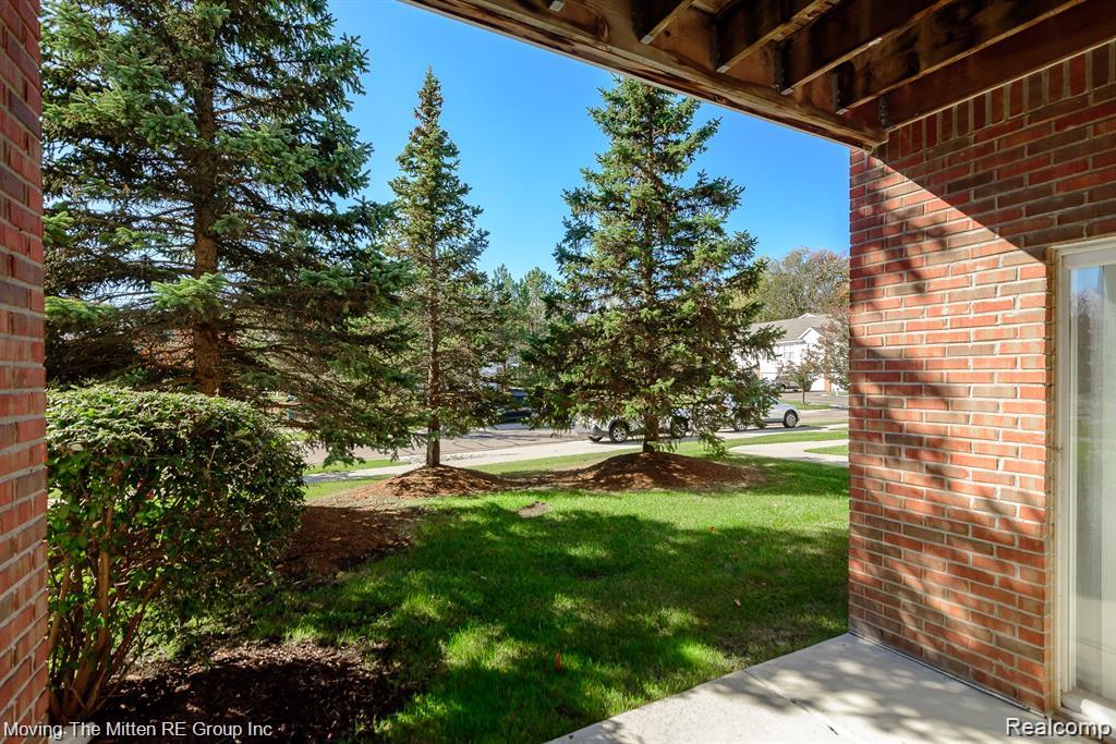 16784 Dover Drive, Northville, MI, 48168