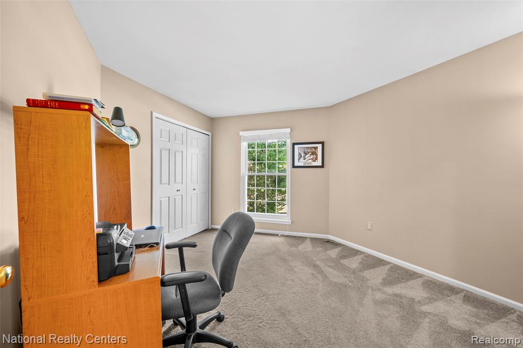 59321 Royal Oak Court, Washington, MI — Photo 22