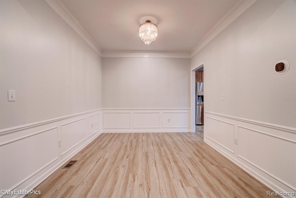 45101 BARTLETT Drive, Novi, MI — Photo 9
