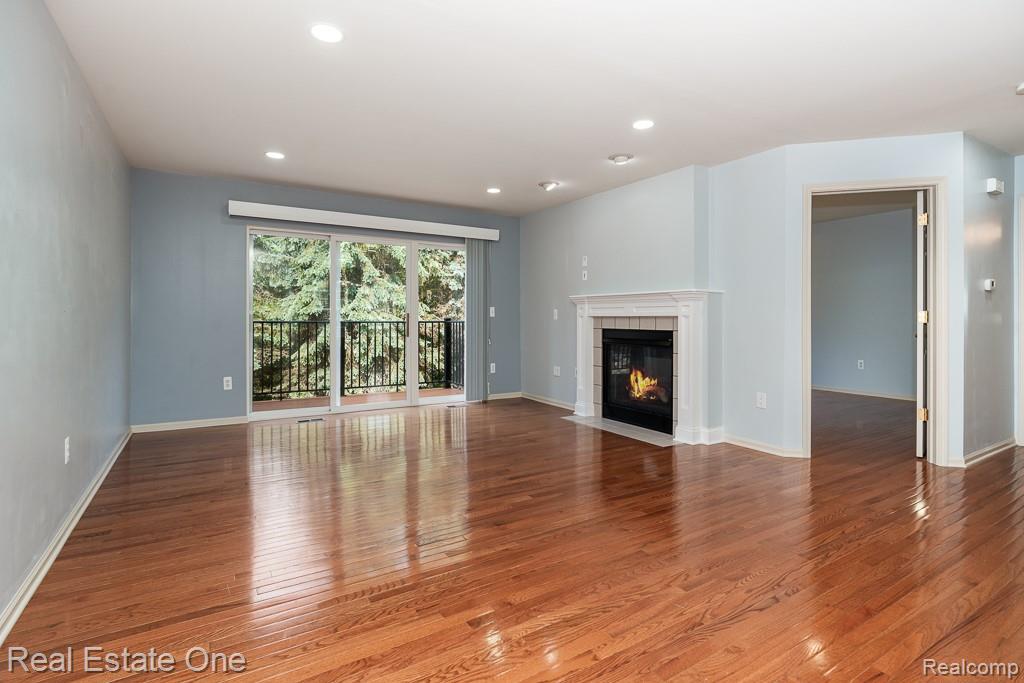 6963 Edgewater Drive, Troy, MI 48085 — Photo 5