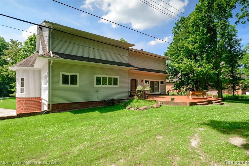 7181 MUERDALE, West Bloomfield, MI — Photo 43