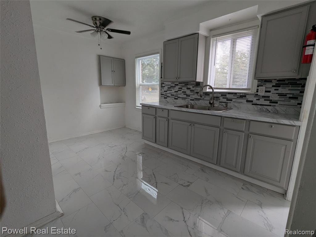 19161 Hamburg Street, Detroit, MI 48205 — Photo 10