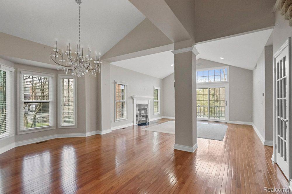 71 BURNIAH Lane, Lake Orion, MI 48362 — Photo 7