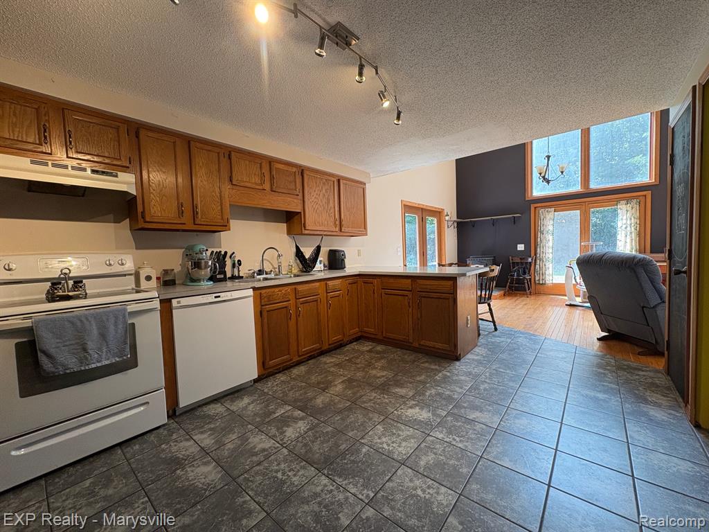 1204 WEEDEN Road, Caro, MI 48723 — Photo 16