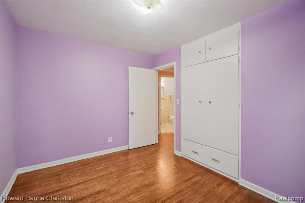 5506 Cruse Avenue, Waterford, MI 48327 — Photo 19