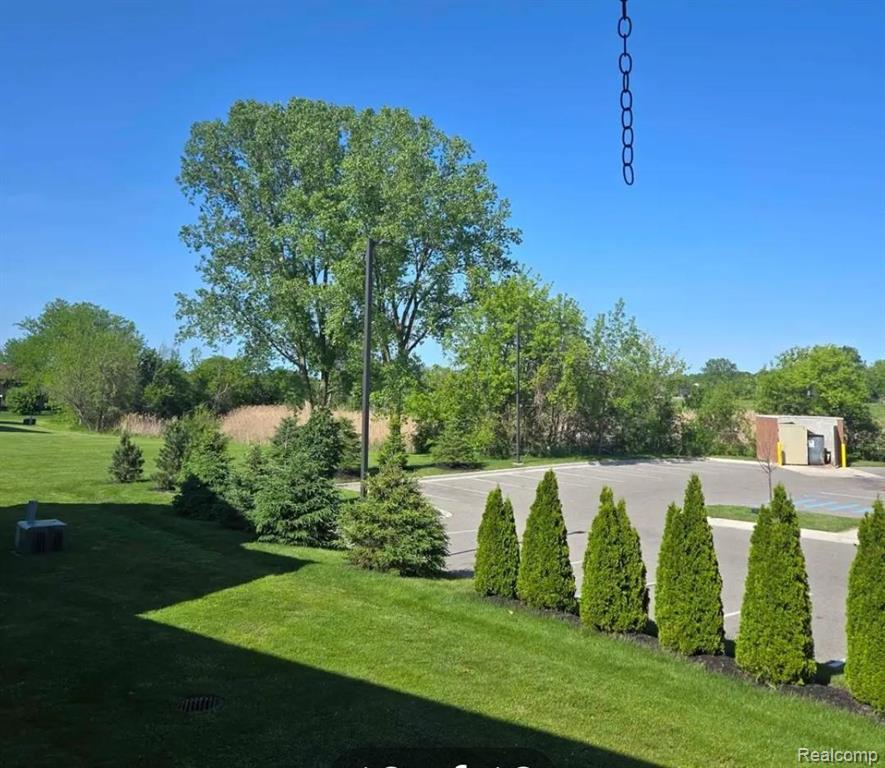 51166 JOHNS Drive, Chesterfield, MI 48047 — Photo 11