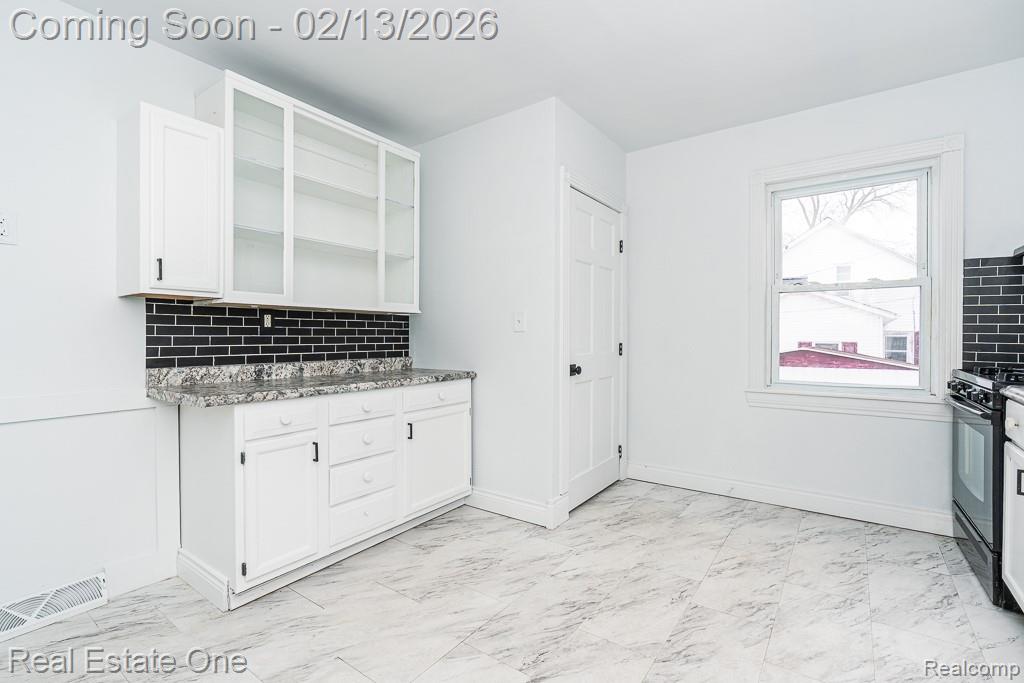 1605 Hudson Street, Essexville, MI 48732 — Photo 6