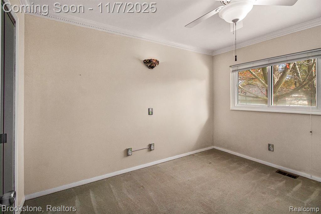 404 Rose, Pinckney, MI 48169 — Photo 11