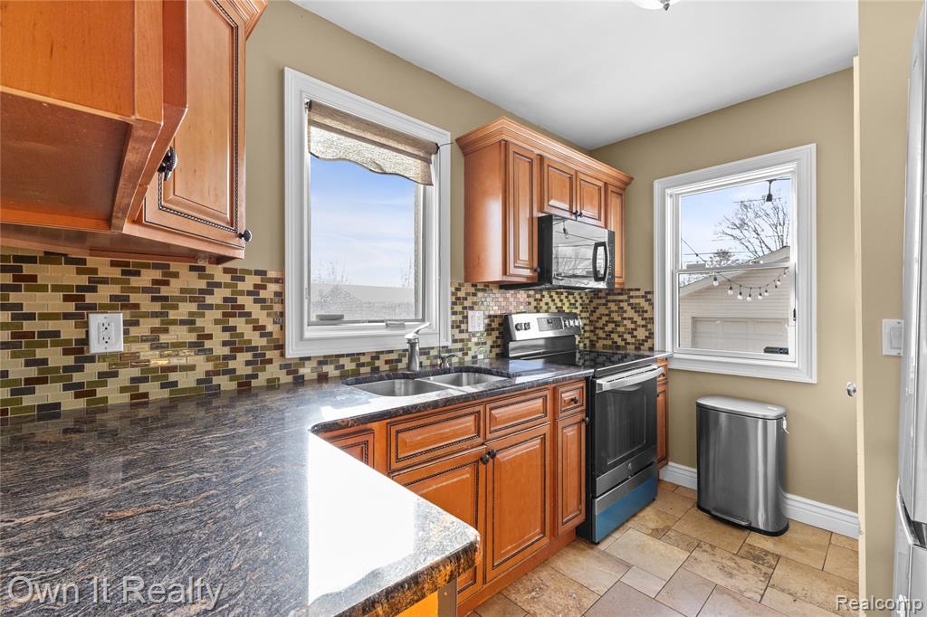 7629 Mead Street, Dearborn, MI 48126 — Photo 9