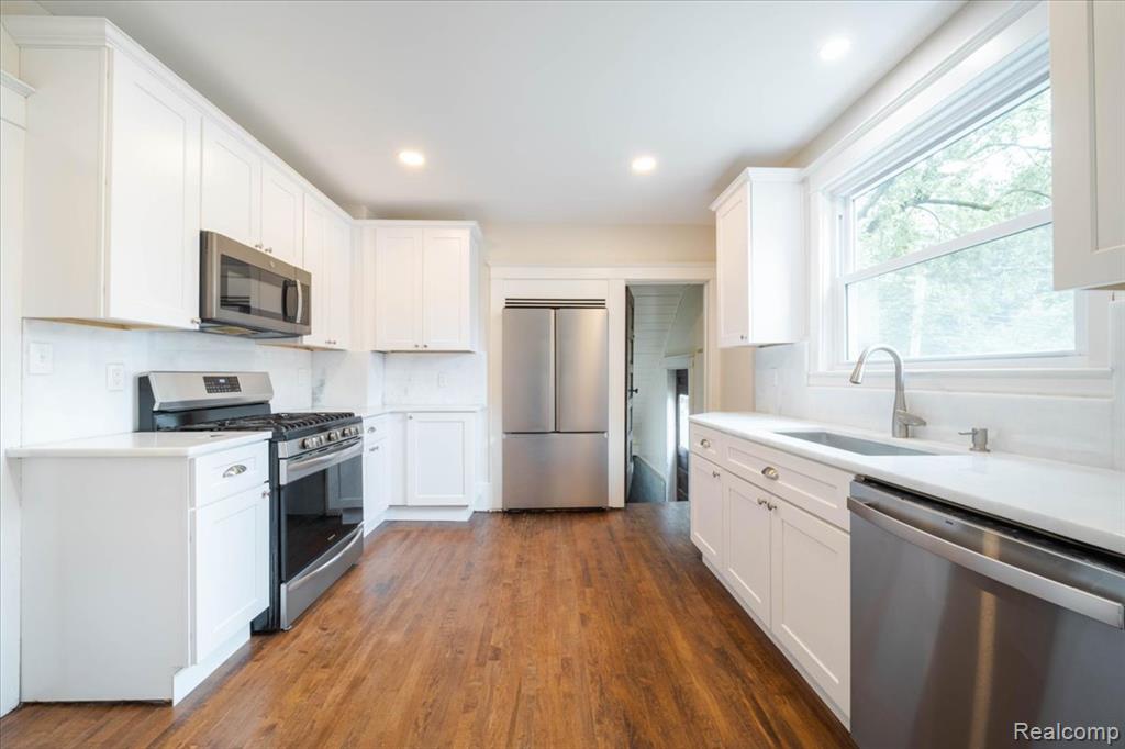438 N Bailey Street, Romeo, MI 48065 — Photo 7