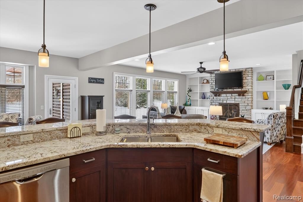 7247 Ardsley Lane, Clarkston, MI 48348 — Photo 12