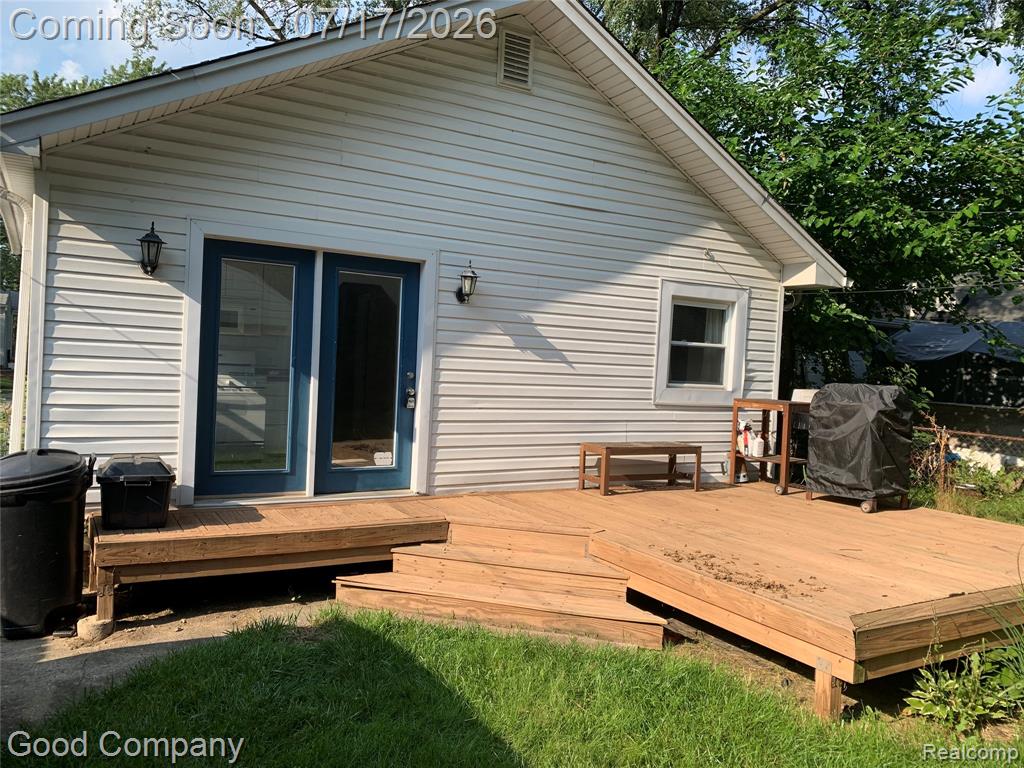 101 W HUDSON Avenue, Madison Heights, MI 48071 — Photo 11