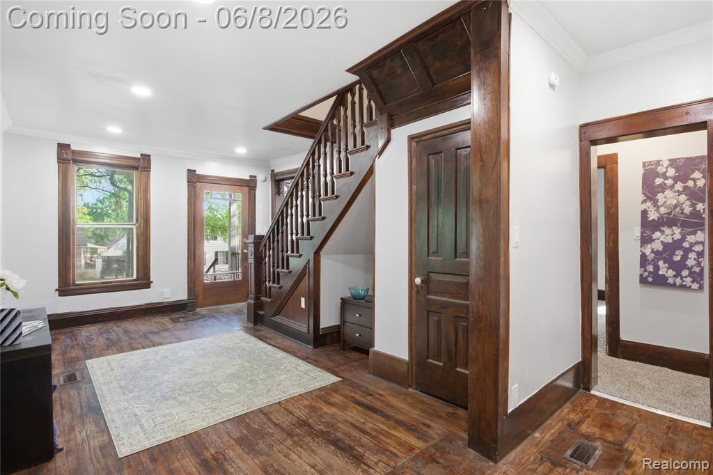 213 MAPLE Street, Ypsilanti, MI 48198 — Photo 17