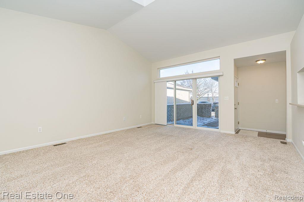 48719 SUNDANCE, Shelby Twp, MI 48315 — Photo 3