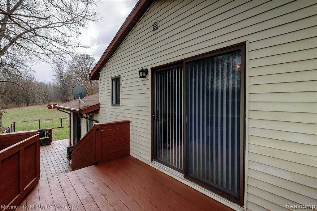 21775 Clemmons Court, Belleville, MI 48111 — Photo 28
