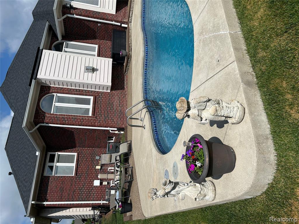 56334 Birkdale Drive, Macomb, MI 48042 — Photo 8