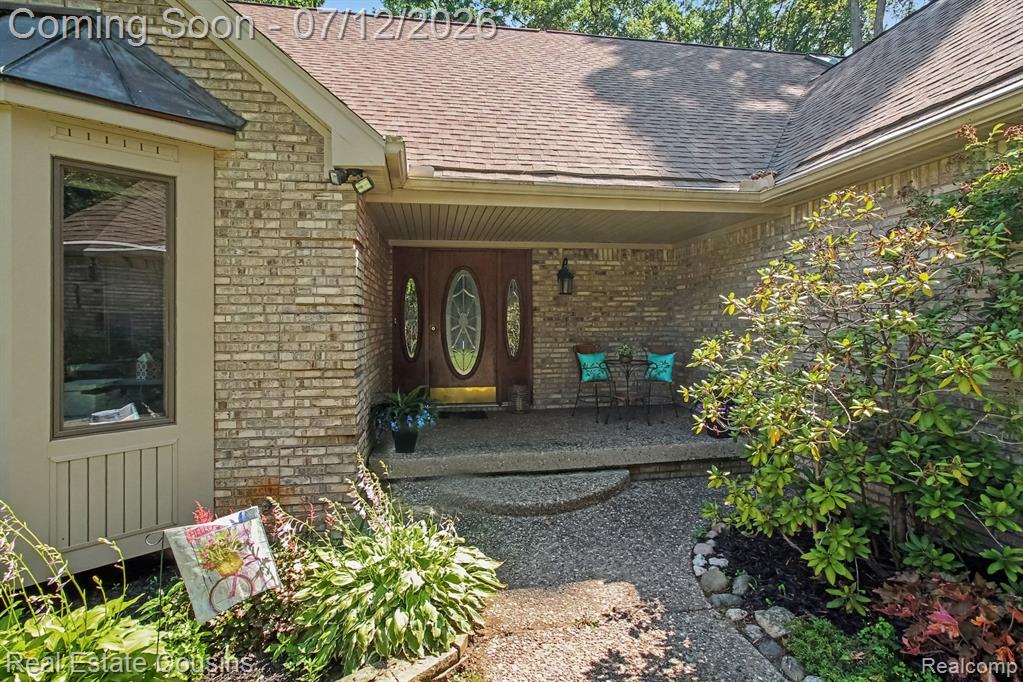 9828 Whisperwood Lane, Brighton, MI 48116 — Photo 2