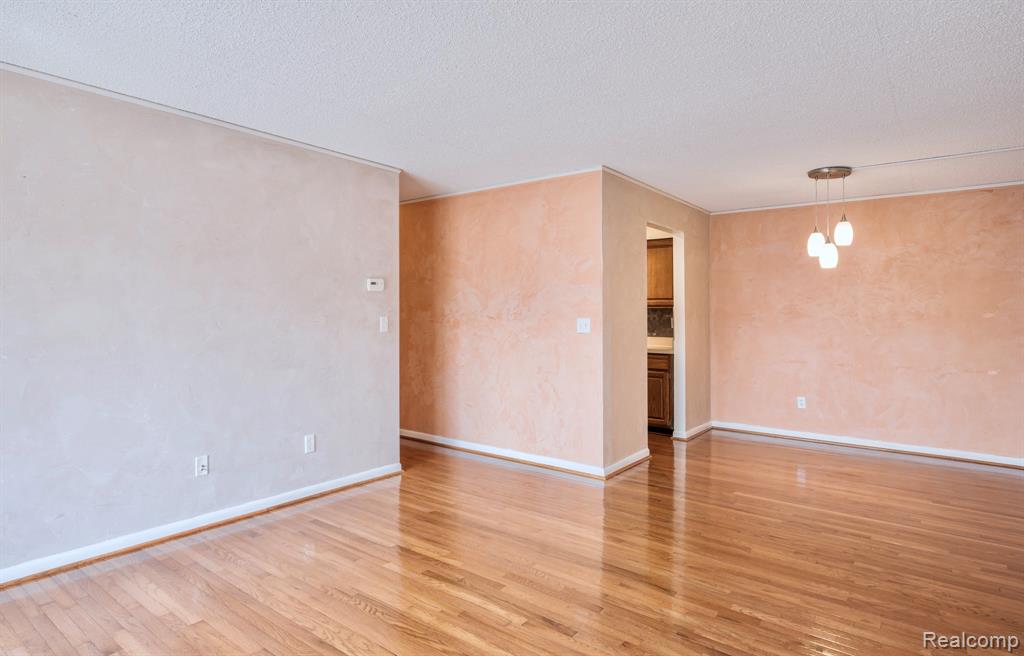 411 S Old Woodward Avenue, 923, Birmingham, MI 48009 — Photo 5