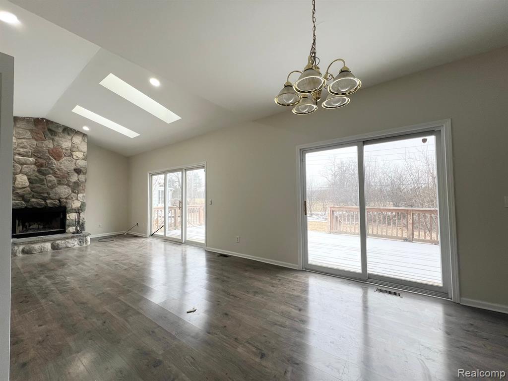4749 HICKORY POINTE Boulevard, Ypsilanti, MI 48197 — Photo 8