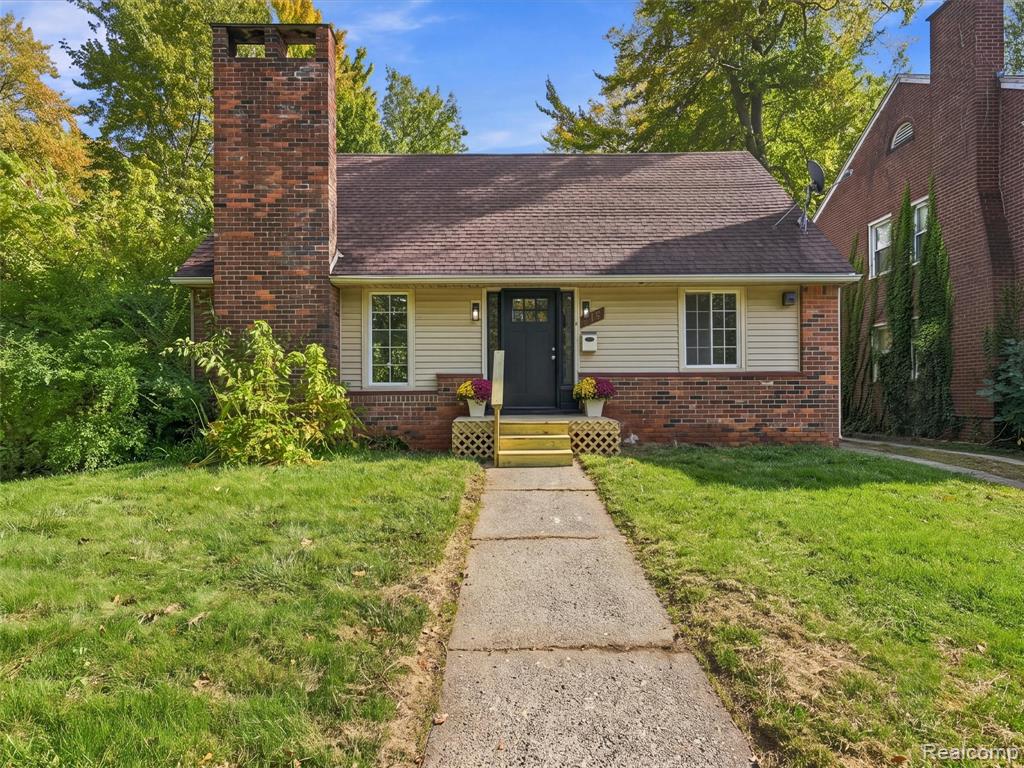 9975 W Outer Drive, Detroit, MI 48223