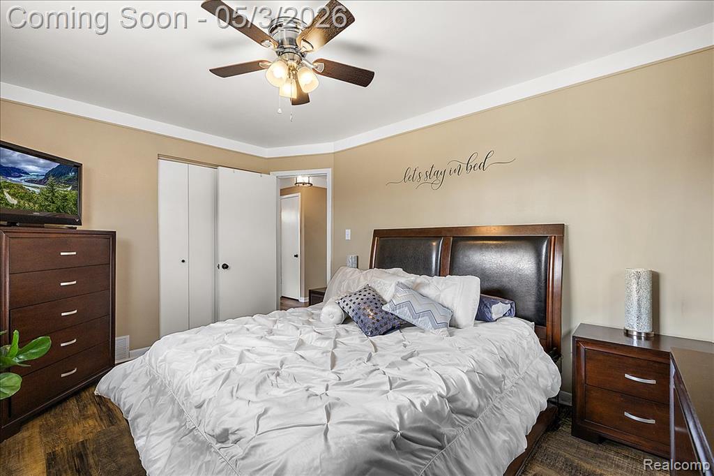 18241 Airport, Fraser, MI 48026 — Photo 30