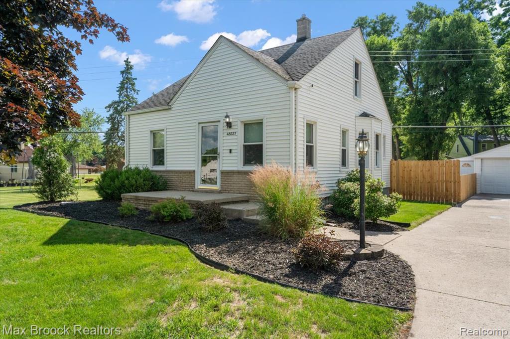 48023 Rex Street, Utica, MI 48317 — Photo 2