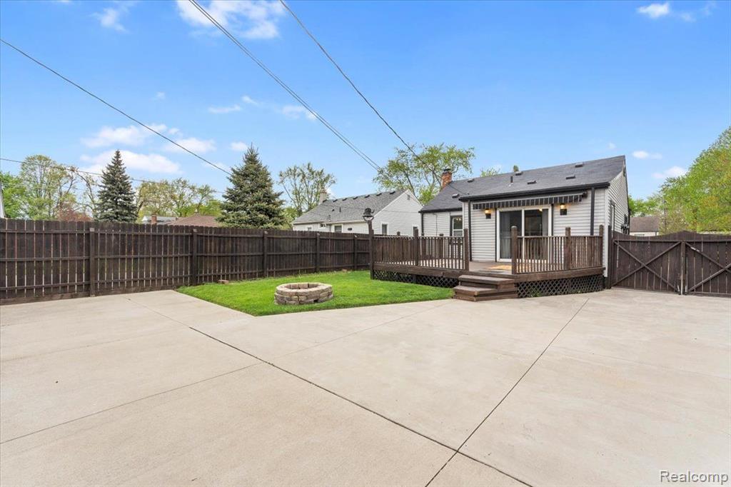 7960 JACKSON Street, Taylor, MI 48180 — Photo 22