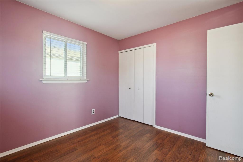 6491 N WAVERLY Street, Dearborn Heights, MI 48127 — Photo 26