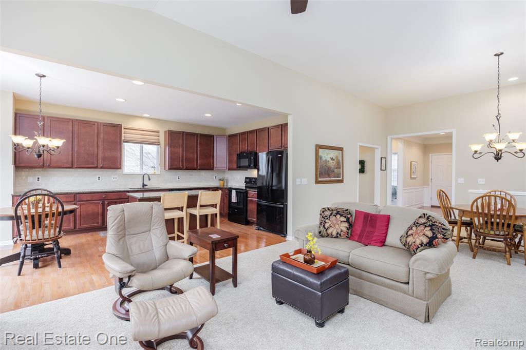 49539 Stillmeadow Court, Macomb, MI 48042 — Photo 9