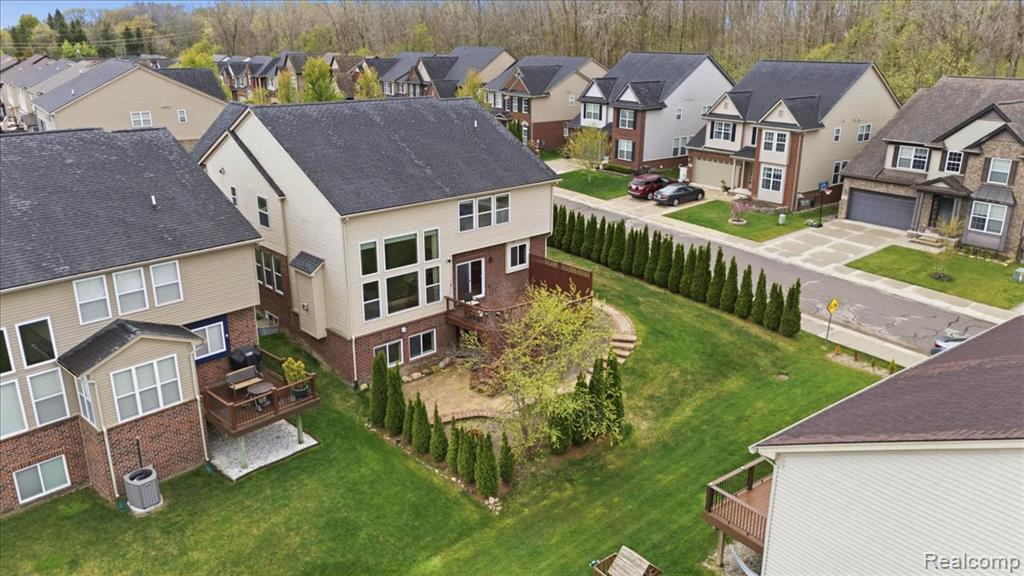 1114 Wales Drive, Lake Orion, MI — Photo 39