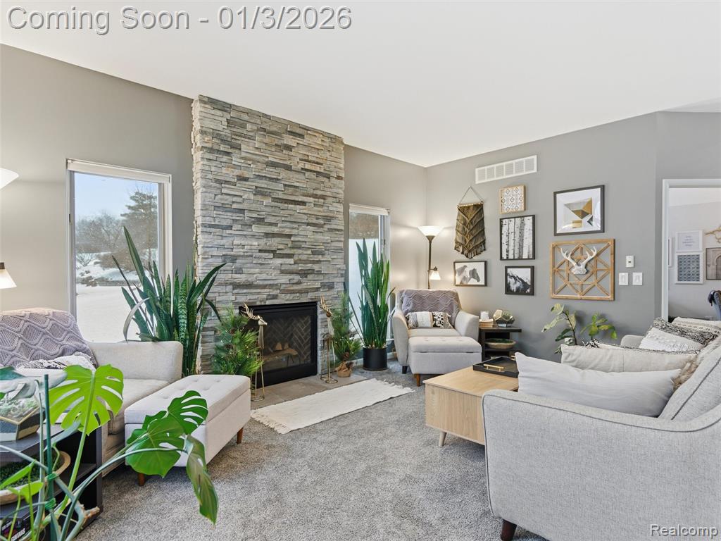 8153 Sashabaw Ridge Drive, Clarkston, MI 48348 — Photo 12