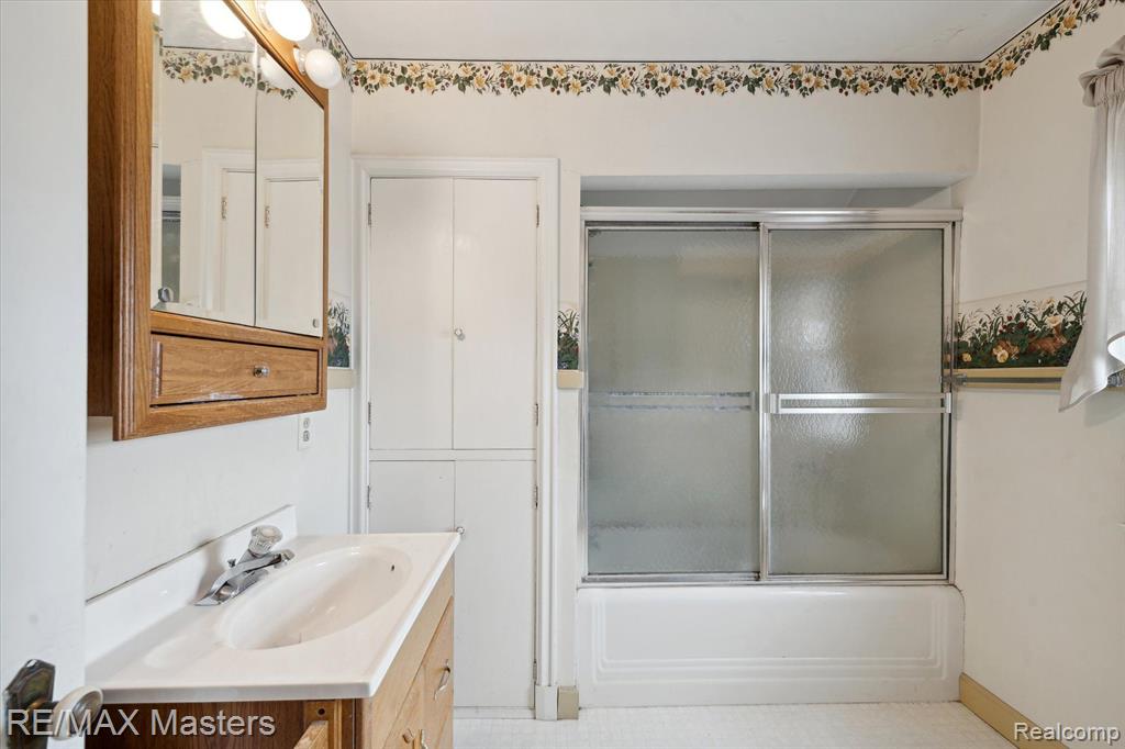 611 SAINT MARYS Avenue, Monroe, MI 48162 — Photo 21