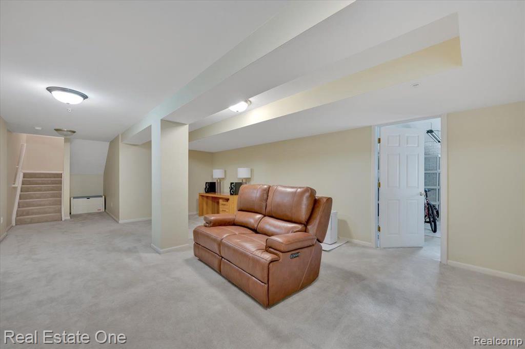 15201 ADRI Circle, Walled Lake, MI 48390 — Photo 22