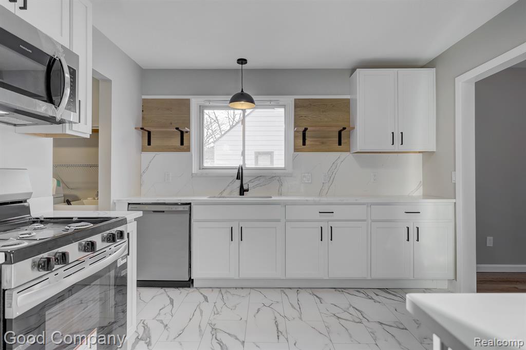 550 Roth Boulevard, Clawson, MI — Photo 4