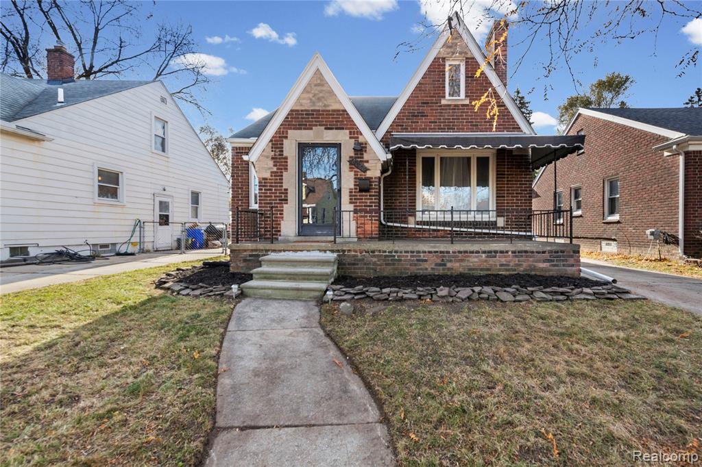 8060 Edward Avenue, Center Line, MI 48015 — Photo 2
